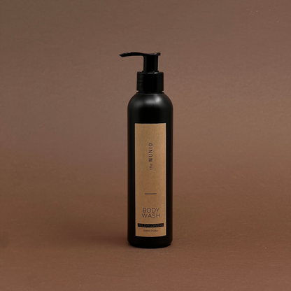 Pļavas ziedu dušas želeja 200ml melnā pudelē